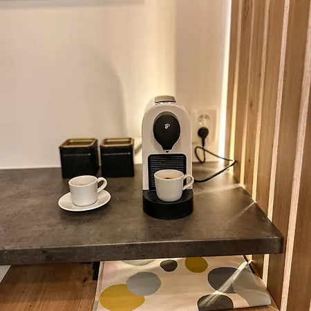 - Mendel Square Appartement *